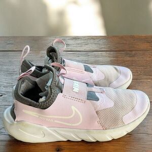 Nike Flex Runner 2 Pink 1Y White Foam Little Girls